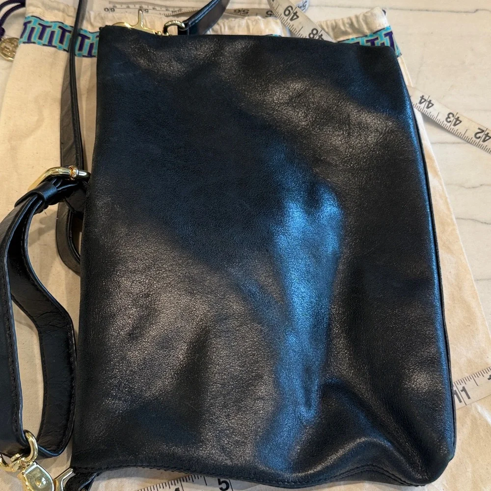 Tory Burch Black Leather Crossbody Bag - Picture 11 of 12